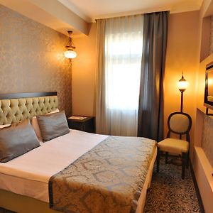 Economy Zimmer